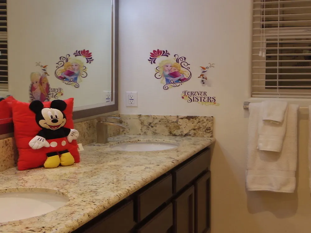 3 Bedroom House Anaheim Resort Area